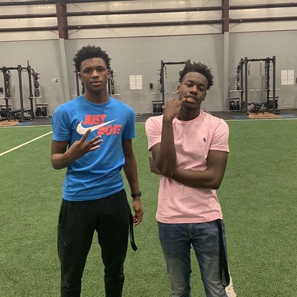 Meet your Posher, Ernesto - Picture 1 of 1